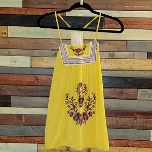 Flying Tomato racer back tank. Size M